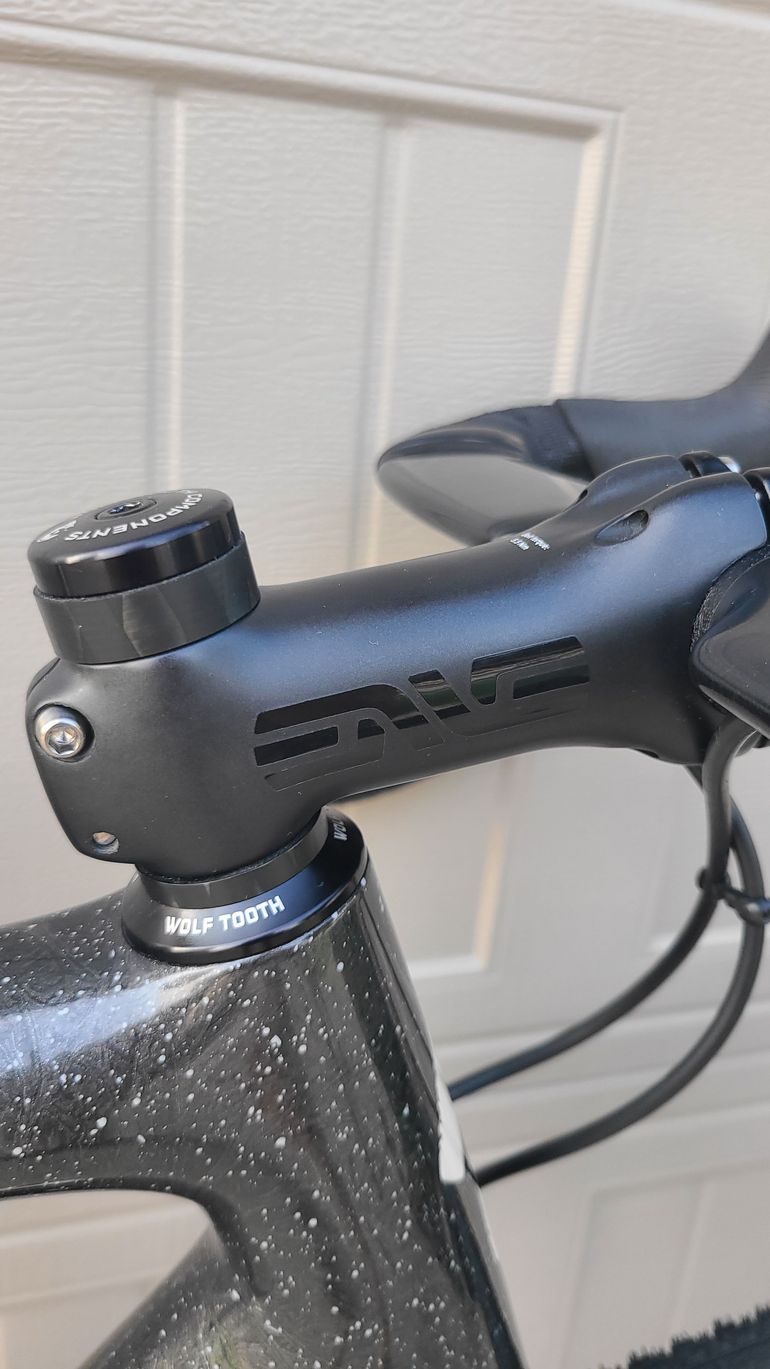 Used Specialized Crux SRAM Red eTap AXS 2023 Road & Gravel, Light Gray — image 12 of 39