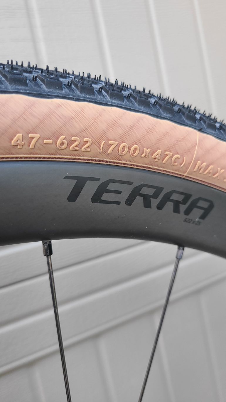 Used Specialized Crux SRAM Red eTap AXS 2023 Road & Gravel, Light Gray — image 31 of 39
