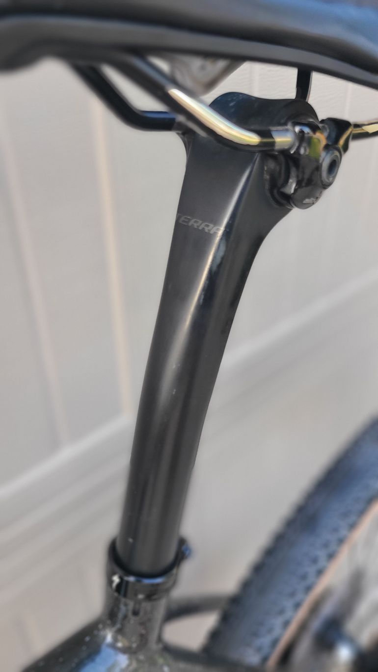 Used Specialized Crux SRAM Red eTap AXS 2023 Road & Gravel, Light Gray — image 29 of 39