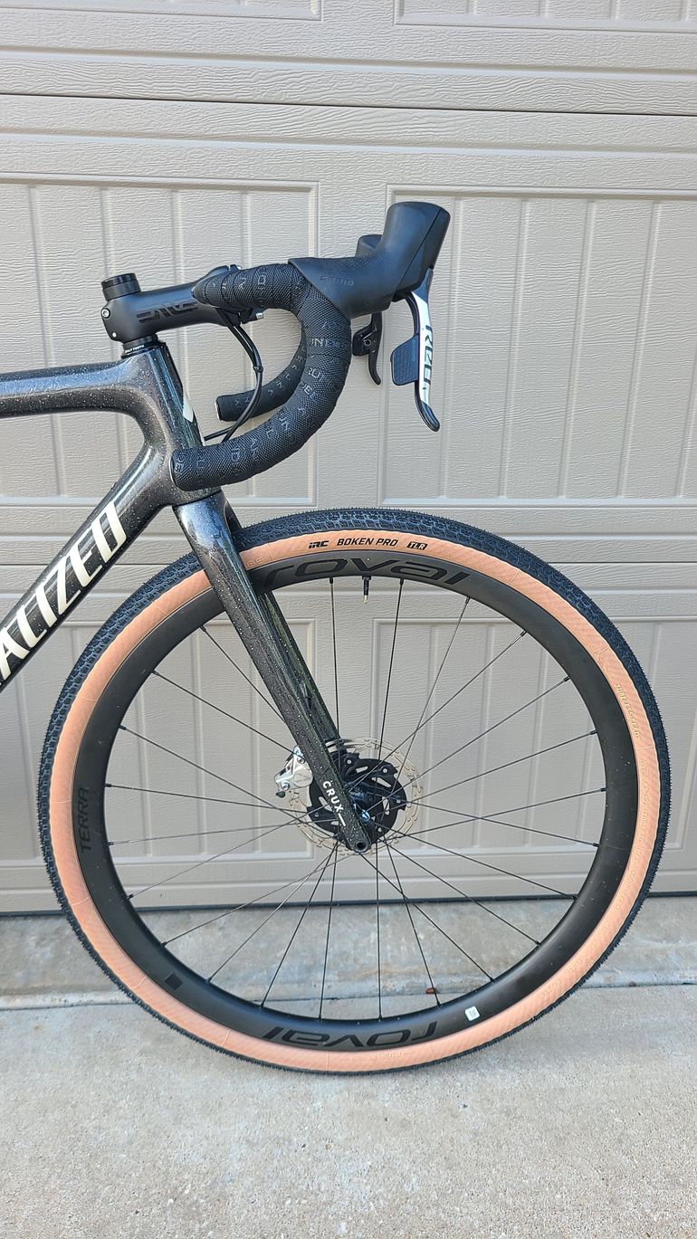 Used Specialized Crux SRAM Red eTap AXS 2023 Road & Gravel, Light Gray — image 2 of 39