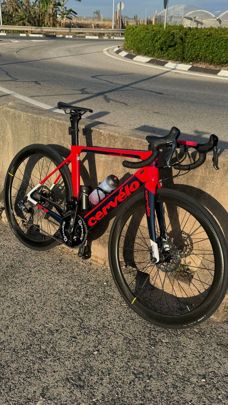 Używany Cervélo S3 Ultegra Di2 Disc 2019 2019 Road & Gravel — zdjęcie 1 z 6