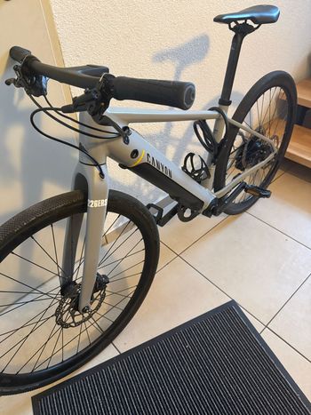 Used Canyon Roadlite:ON Shimano Deore 2023 Road & Gravel, Light Gray — image 2 of 8