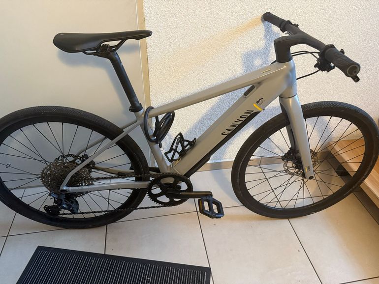 Used Canyon Roadlite:ON Shimano Deore 2023 Road & Gravel, Light Gray — image 1 of 8