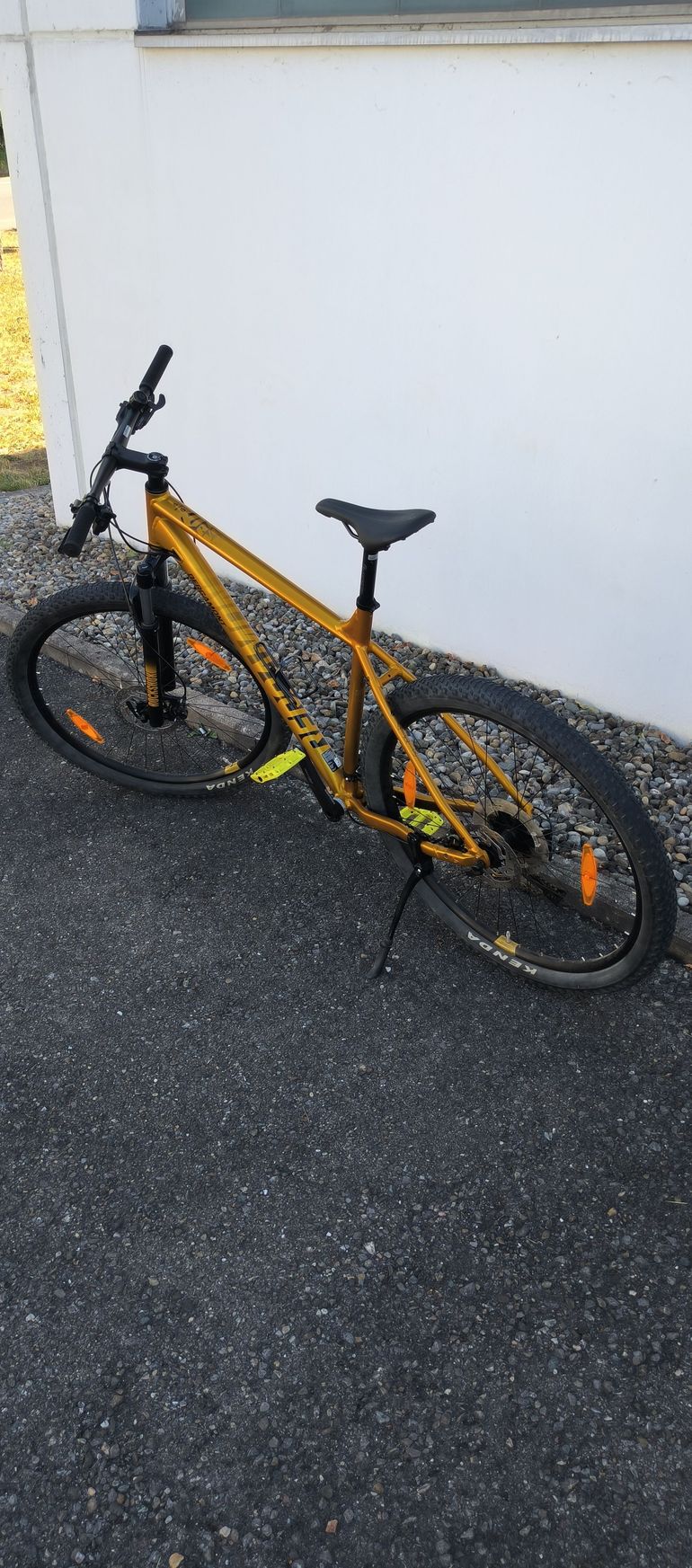 Used Bergamont Revox 6 2024 2024 Mountainbike, Orange, 29 — image 2 of 17