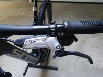 Używany Scott Spark RC SL 2025 2025 Mountainbike — zdjęcie 8 z 14