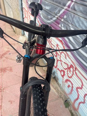 Gebrauchtes Trek Fuel EX 9.8 2020 2020 Mountainbike, Rot, 27.5, 29 — Bild 7 von 11