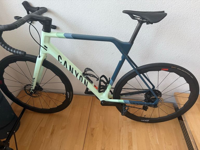 Used Canyon Inflite CF SL 7 AXS 2024 2024 Road & Gravel, Green — image 2 of 5