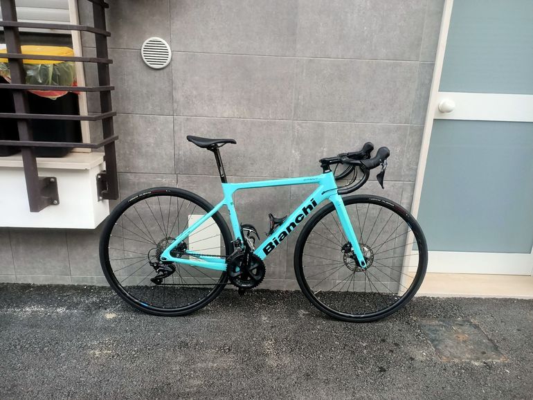 Used Bianchi Sprint 105 2020 2020 Road & Gravel, Green — image 1 of 3