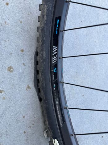 Used BULLS Custom Shimano Deore XT 2025 Mountainbike, Light Gray — image 11 of 16