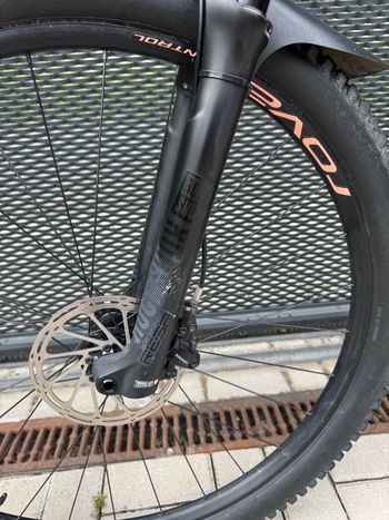 Used Specialized Epic SRAM GX Eagle AXS 2019 Mountainbike, Black, 29 — image 9 of 12