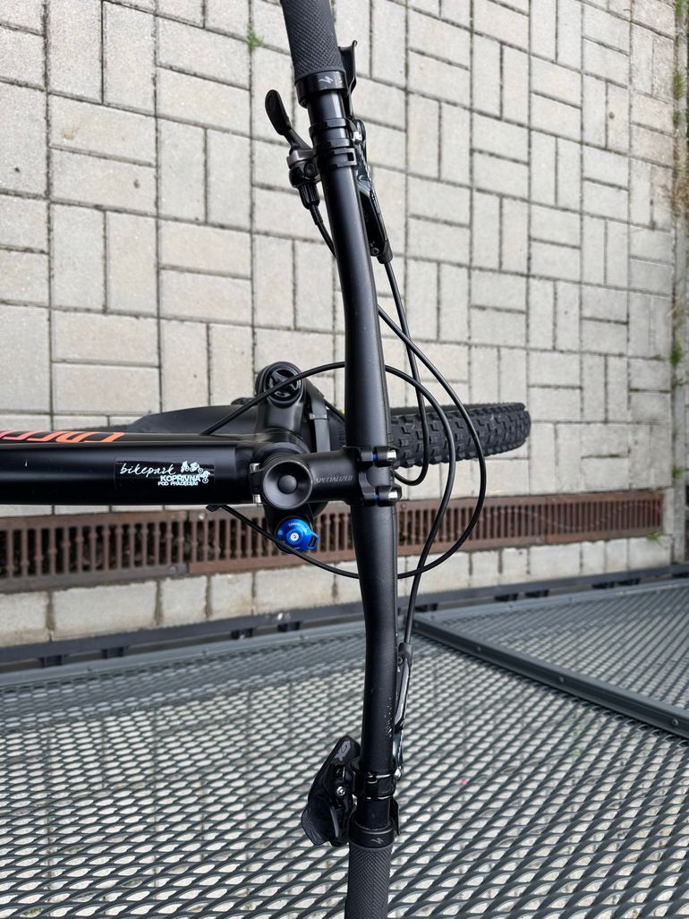Used Specialized Epic SRAM GX Eagle AXS 2019 Mountainbike, Black, 29 — image 12 of 12
