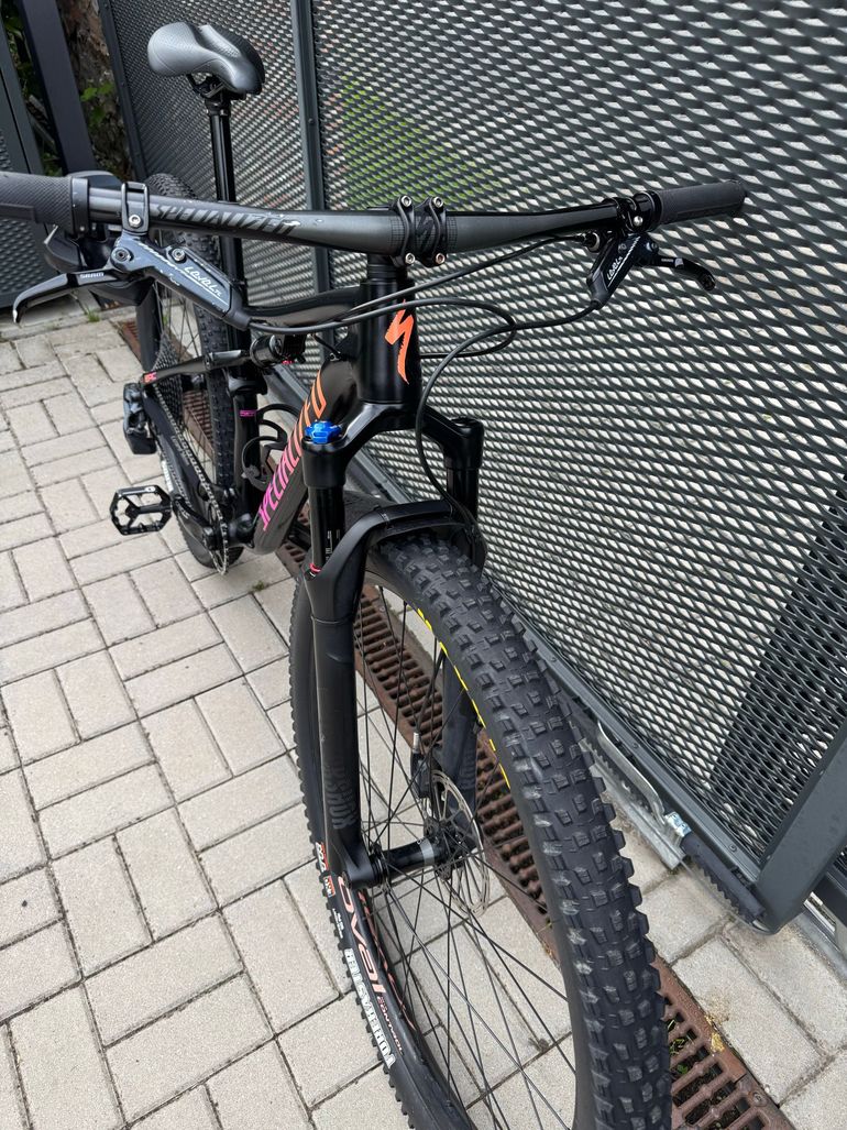 Used Specialized Epic SRAM GX Eagle AXS 2019 Mountainbike, Black, 29 — image 4 of 12