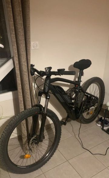 Used ROCKRIDER E-st Microshift Acolyte 2025 Mountainbike, Black — image 1 of 4