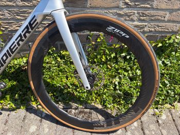 Used Lapierre Xelius DRS 8.0 AXS 2025 2025 Road & Gravel, Light Gray — image 6 of 14