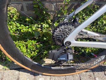 Used Lapierre Xelius DRS 8.0 AXS 2025 2025 Road & Gravel, Light Gray — image 3 of 14