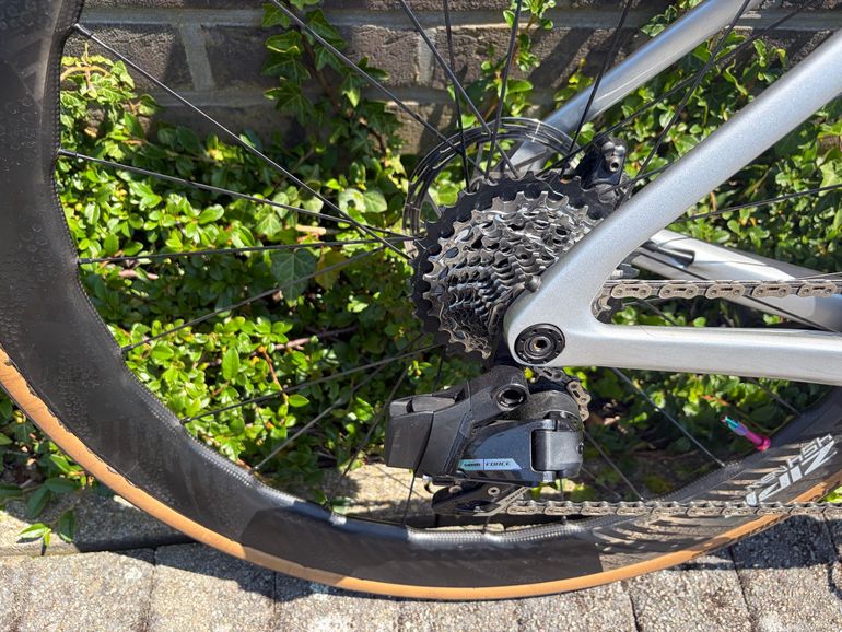 Used Lapierre Xelius DRS 8.0 AXS 2025 2025 Road & Gravel, Light Gray — image 3 of 14