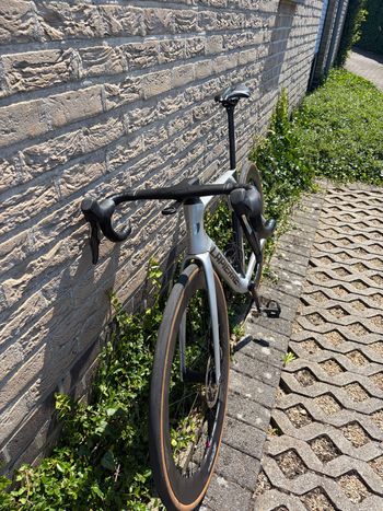 Used Lapierre Xelius DRS 8.0 AXS 2025 2025 Road & Gravel, Light Gray — image 12 of 14
