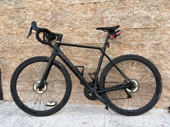 Used Canyon Endurace CF SL Disc 8.0 SL 2022 2022 Road & Gravel, Black — image 2 of 6