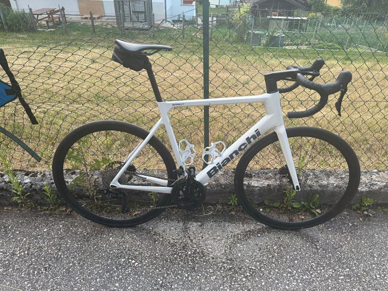 Używany Bianchi Sprint 105 2025 2025 Road & Gravel — zdjęcie 1 z 3