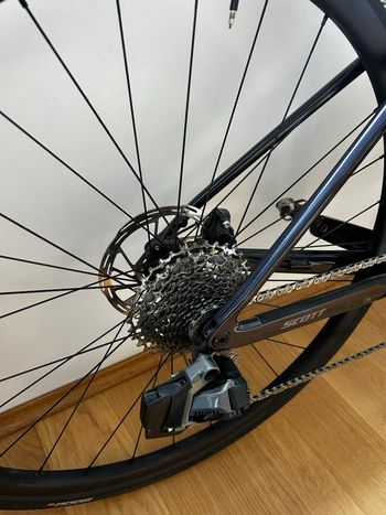 Tweedehands Scott Contessa Addict 15 2022 2022 Road & Gravel — afbeelding 3 van 7