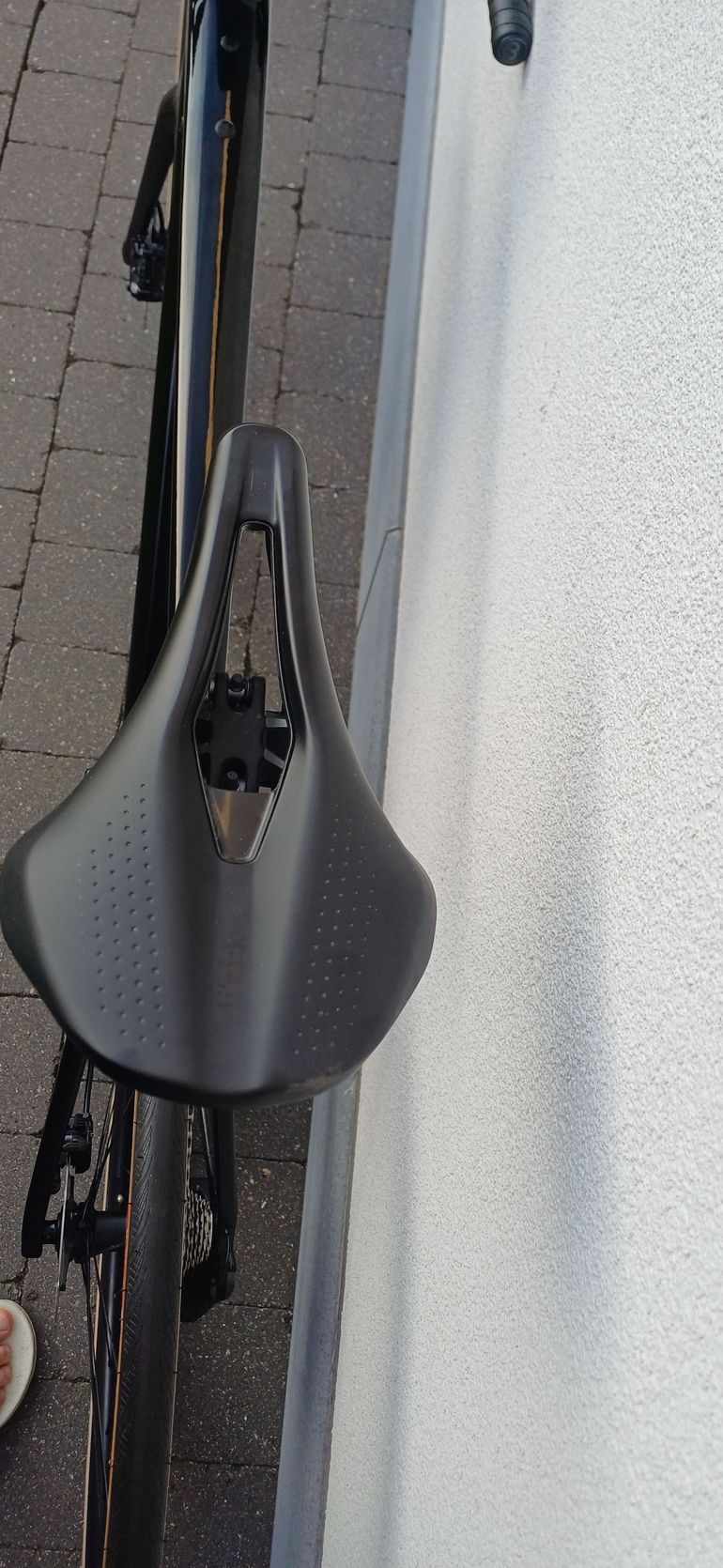 Used BMC Roadmachine 01 FIVE 2023 2023 Road & Gravel, Black — image 12 of 12