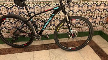 Used Orbea Alma Shimano Deore 2016 Mountainbike, Black — image 2 of 6