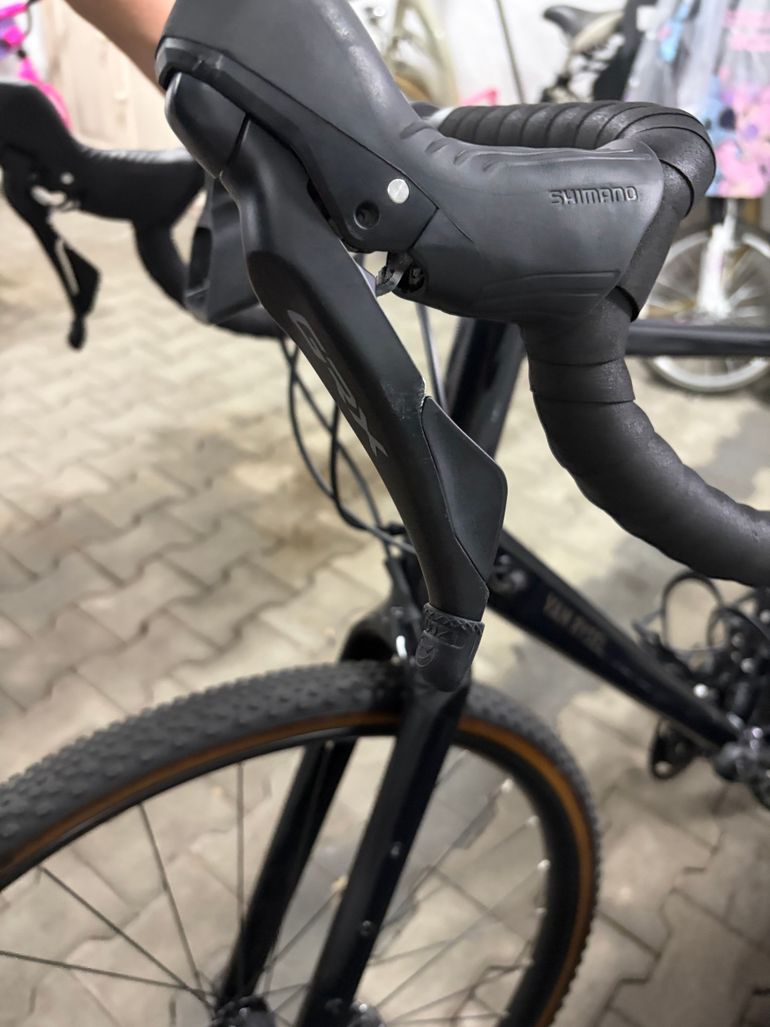 Used Van rysel Gravelbike 28 Zoll GRVL AF Shimano GRX Schwarz 2025 2025 Road & Gravel, Black — image 3 of 6
