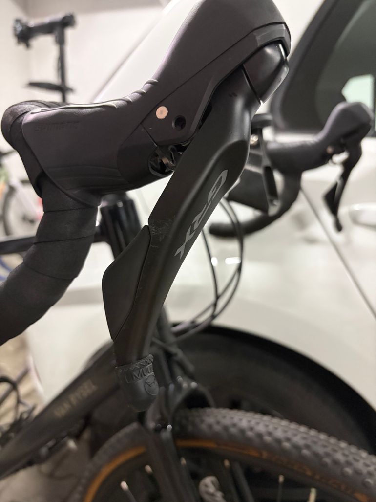 Used Van rysel Gravelbike 28 Zoll GRVL AF Shimano GRX Schwarz 2025 2025 Road & Gravel, Black — image 4 of 6