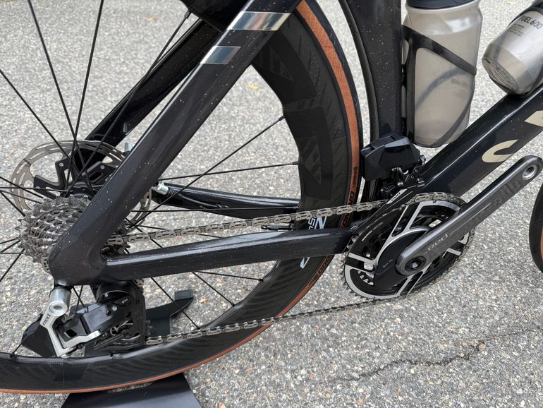 Used Canyon Aeroad CFR AXS 2024 2024 Road & Gravel, Black — image 10 of 10