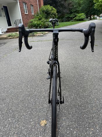 Used Canyon Aeroad CFR AXS 2024 2024 Road & Gravel, Black — image 9 of 10