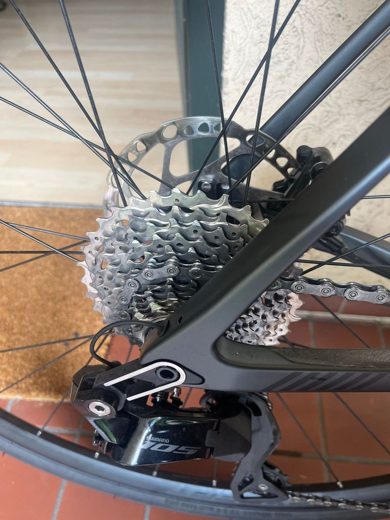 Used Merida SCULTURA ENDURANCE 6000 Di2 2024 2024 Road & Gravel, Light Gray — image 2 of 8