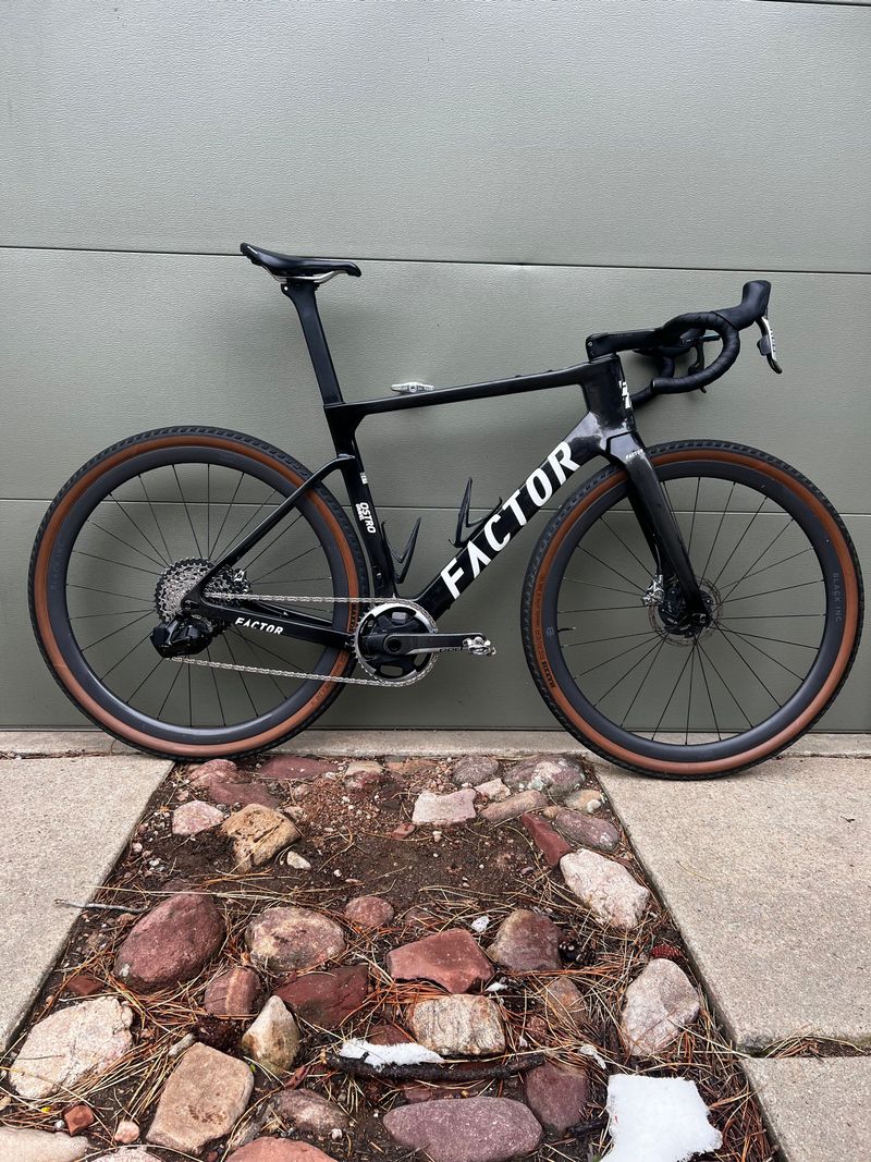 Used Factor Ostro Gravel - SRAM Red w/ Power Meter 2024 2024 Road & Gravel