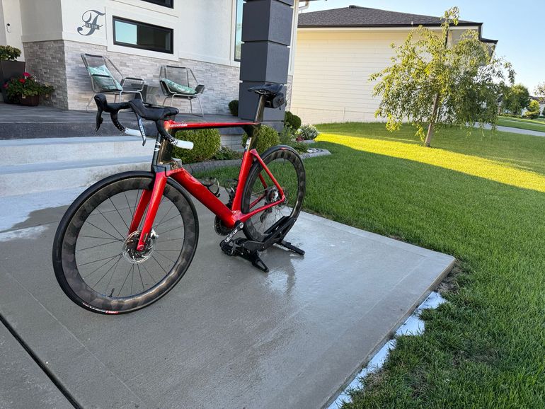Used Cannondale SystemSix Carbon Ultegra 2021 2021 Road & Gravel, Red — image 13 of 15