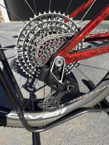 Used Specialized S-Works Epic 8 EVO - SRAM XX AXS, RockShox Ultimate 2026 2026 Mountainbike, Red, 29 — image 4 of 13