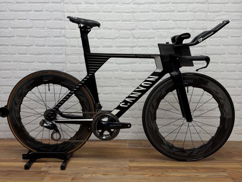 Used Canyon Speedmax CF SLX 9.0 LTD 2020 2020 Road & Gravel, Black — image 1 of 7