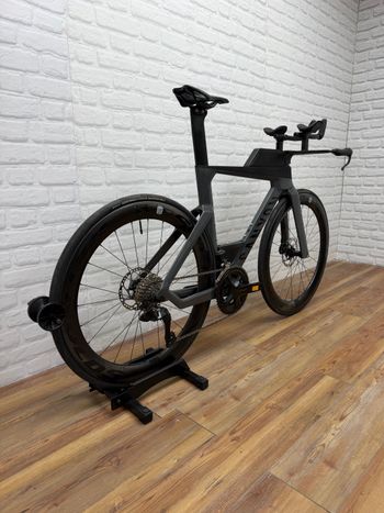 Used Canyon Speedmax CF 7 Di2 2024 2024 Road & Gravel, Light Gray — image 5 of 8
