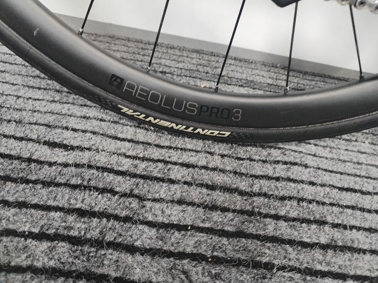 Brugt Trek Émonda SLR 7 2021 2021 Road & Gravel — billede 3 af 10