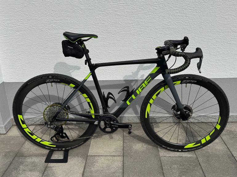 Used CUBE Cross Race Pro C:62 Custom Shimano Di2 Garbarku ZIPP InPeak 2020 Road & Gravel, Light Gray — image 2 of 12
