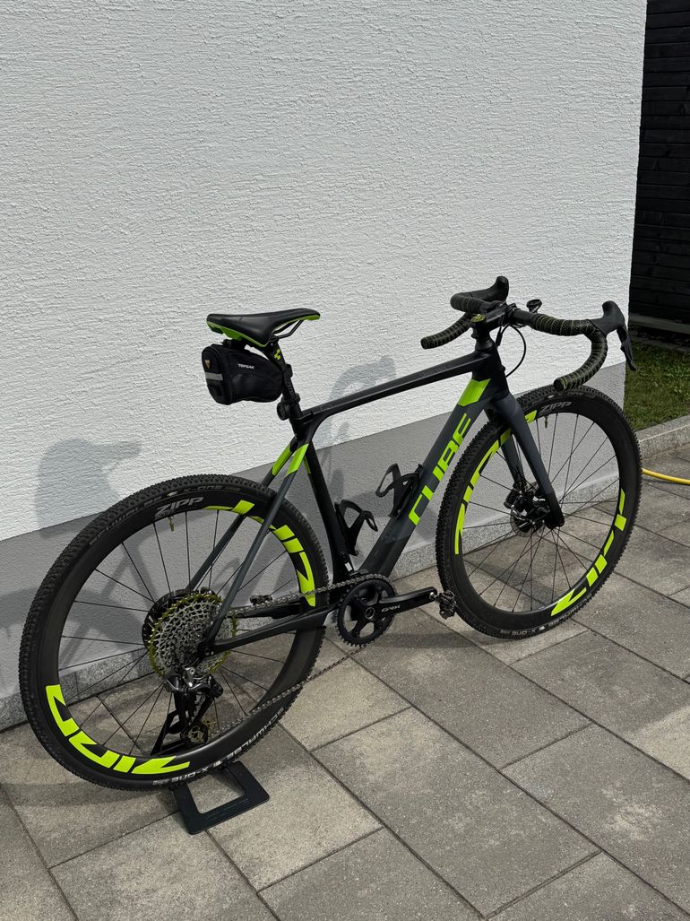 Used CUBE Cross Race Pro C:62 Custom Shimano Di2 Garbarku ZIPP InPeak 2020 Road & Gravel, Light Gray — image 3 of 12