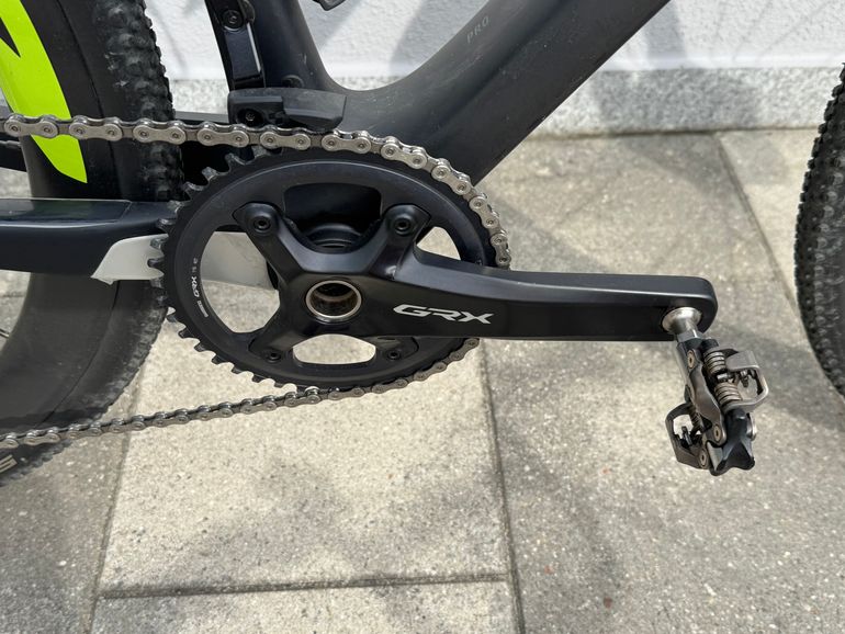 Used CUBE Cross Race Pro C:62 Custom Shimano Di2 Garbarku ZIPP InPeak 2020 Road & Gravel, Light Gray — image 12 of 12