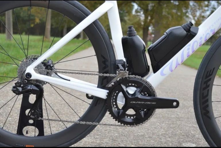 Brugt Wilier Filante SLR ID2 SHIMANO DURA ACE Di2 R9270 2025 2025 Road & Gravel — billede 10 af 19