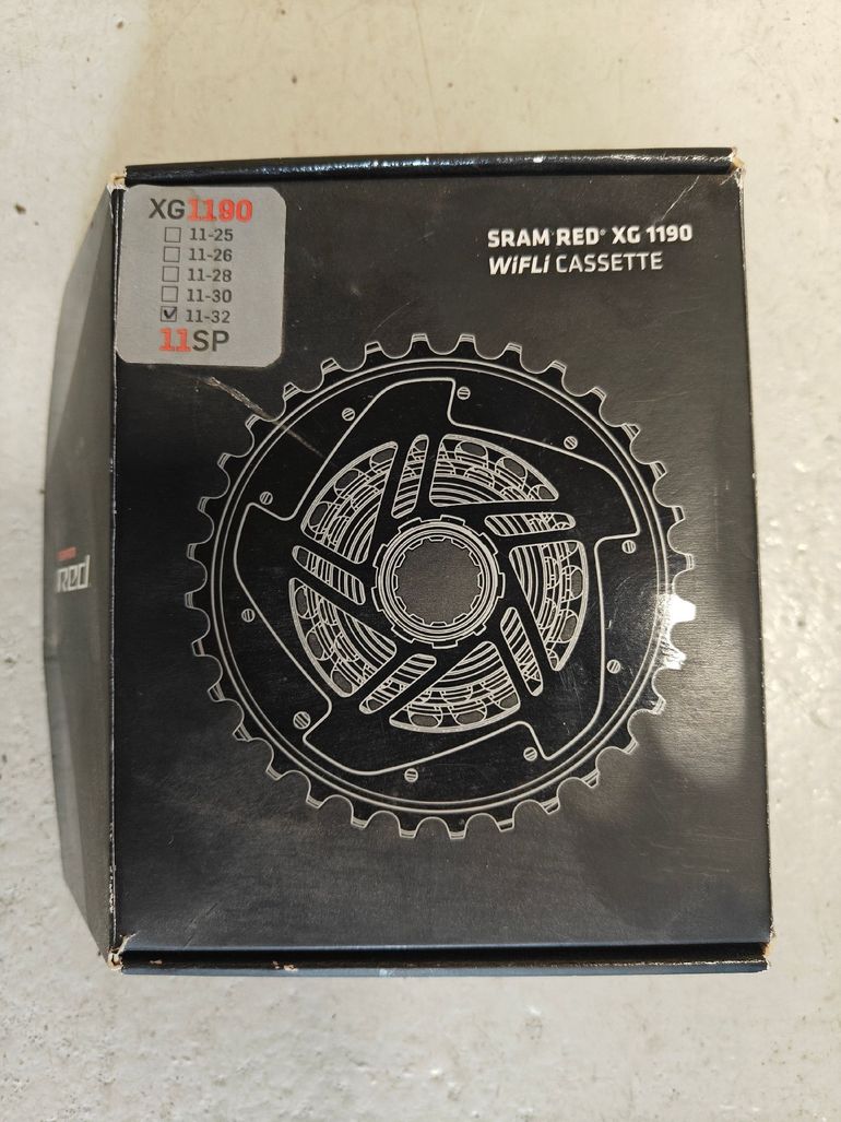Used Giant Tcr advanced SRAM Red eTap 2019 Road & Gravel, Black — image 11 of 14