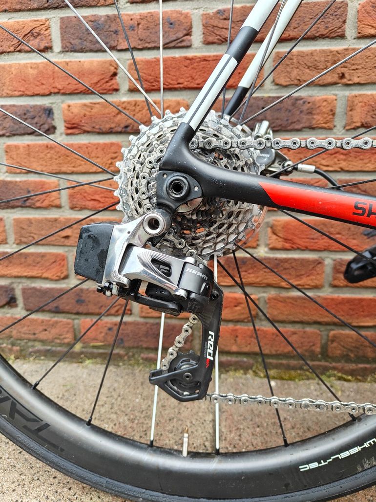 Used Giant Tcr advanced SRAM Red eTap 2019 Road & Gravel, Black — image 4 of 14