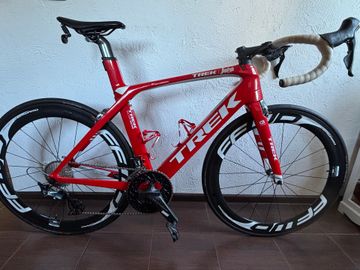Trek Madone SL 6 2019 2019 Road & Gravel usato