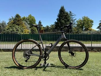 Used Cannondale Topstone Carbon Lefty 3 2021 2021 Road & Gravel, Light Gray — image 2 of 8