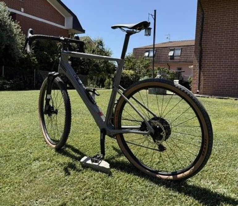 Used Cannondale Topstone Carbon Lefty 3 2021 2021 Road & Gravel, Light Gray — image 3 of 8