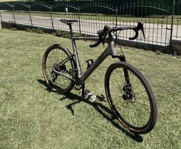 Used Cannondale Topstone Carbon Lefty 3 2021 2021 Road & Gravel, Light Gray — image 1 of 8