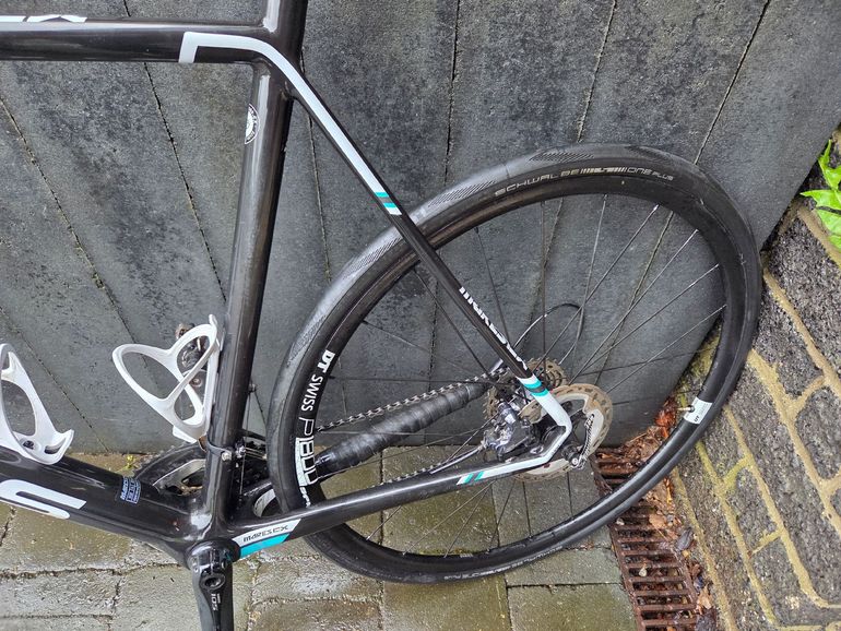 Gebrauchtes Focus MARES Ultegra 2018 2018 Road & Gravel, Schwarz — Bild 7 von 7