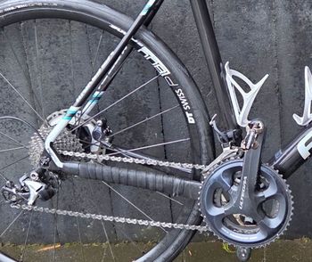 Gebrauchtes Focus MARES Ultegra 2018 2018 Road & Gravel, Schwarz — Bild 3 von 7