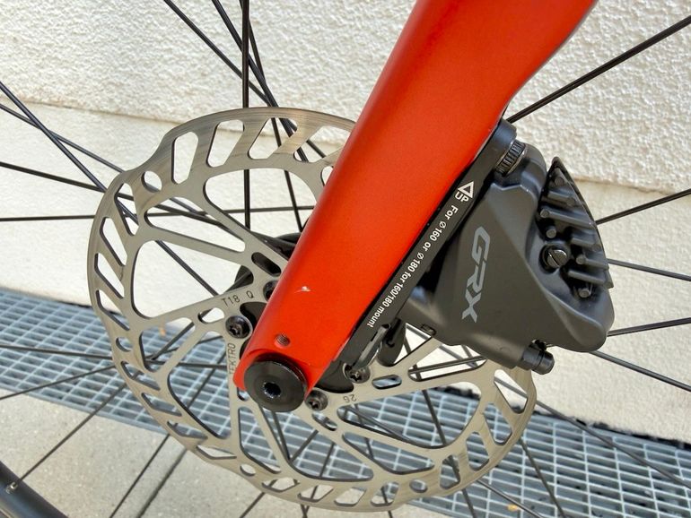 Used Giant Revolt 1 2022 2022 Road & Gravel, Red — image 15 of 16